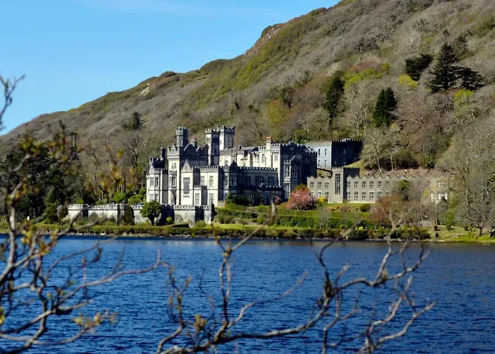 705 Апартаменты